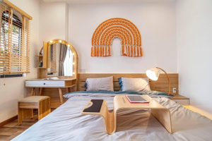 10 Smart Storage Hacks for Small Spaces That Actually Work